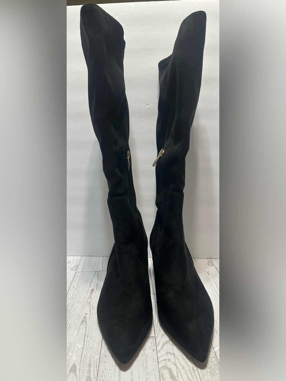 NWT - Nordstrom Rack Classic Black Faux-Suede Knee High Boots w/ Side Zip, Sz 6
